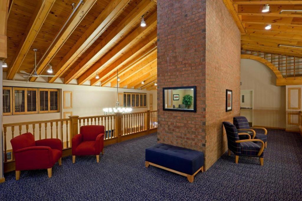 Holiday Inn Express Toronto East - Scarborough By Ihg Zewnętrze zdjęcie