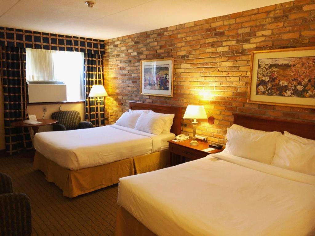 Holiday Inn Express Toronto East - Scarborough By Ihg Zewnętrze zdjęcie